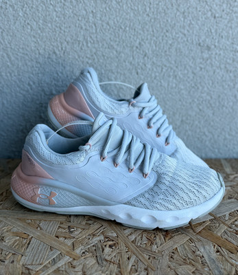 Under Armour Damen UK 6 | EU 40 | US 8,5 Charged Vantage Laufschuhe Weiß