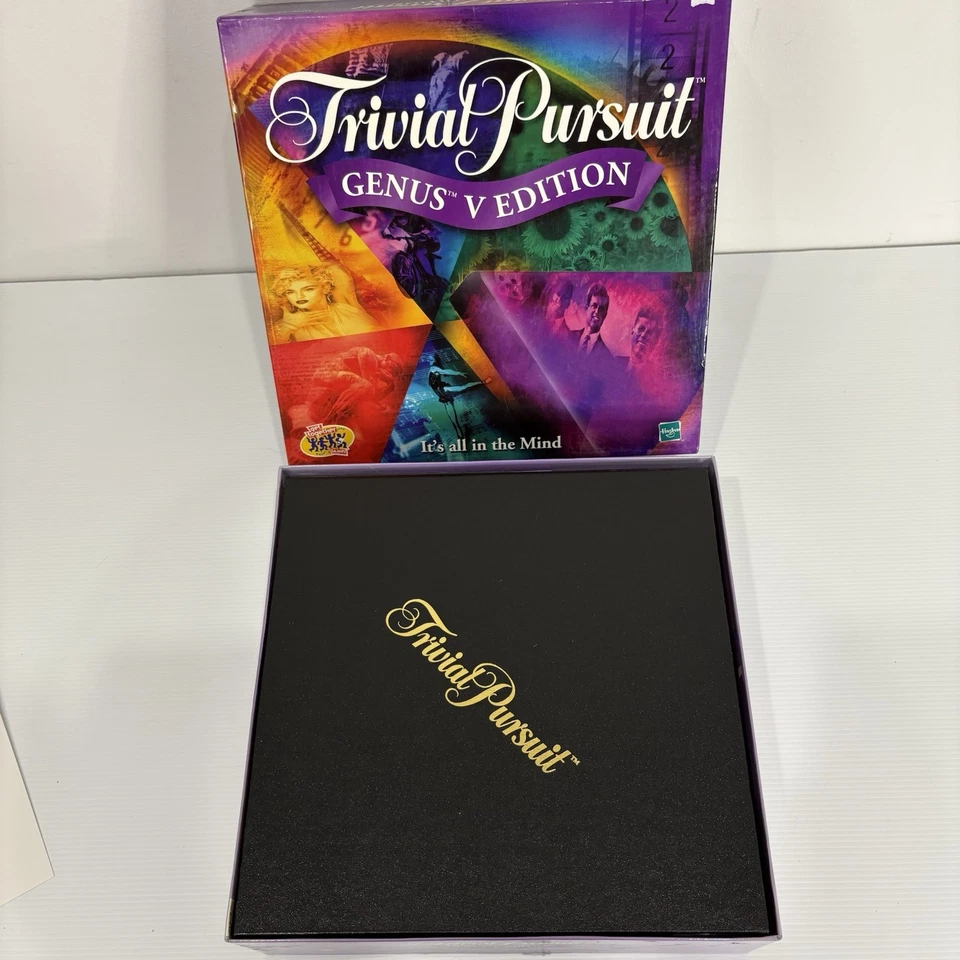 TRIVIAL PURSUIT Master Game Genus V PURPLE Edition BOARD GAME BoardGame COMPLT - - Image 3 of 4