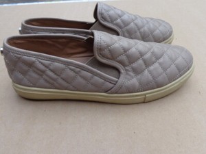 steve madden quilted slip ons