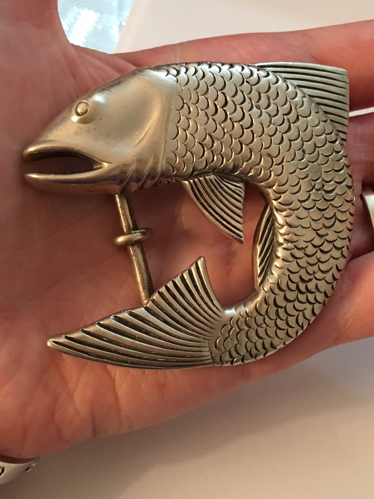 RARE YURI KOLESOV ATELIER YOZU STERLING SILVER LARGE HEAVY FISH BELT BUCKLE