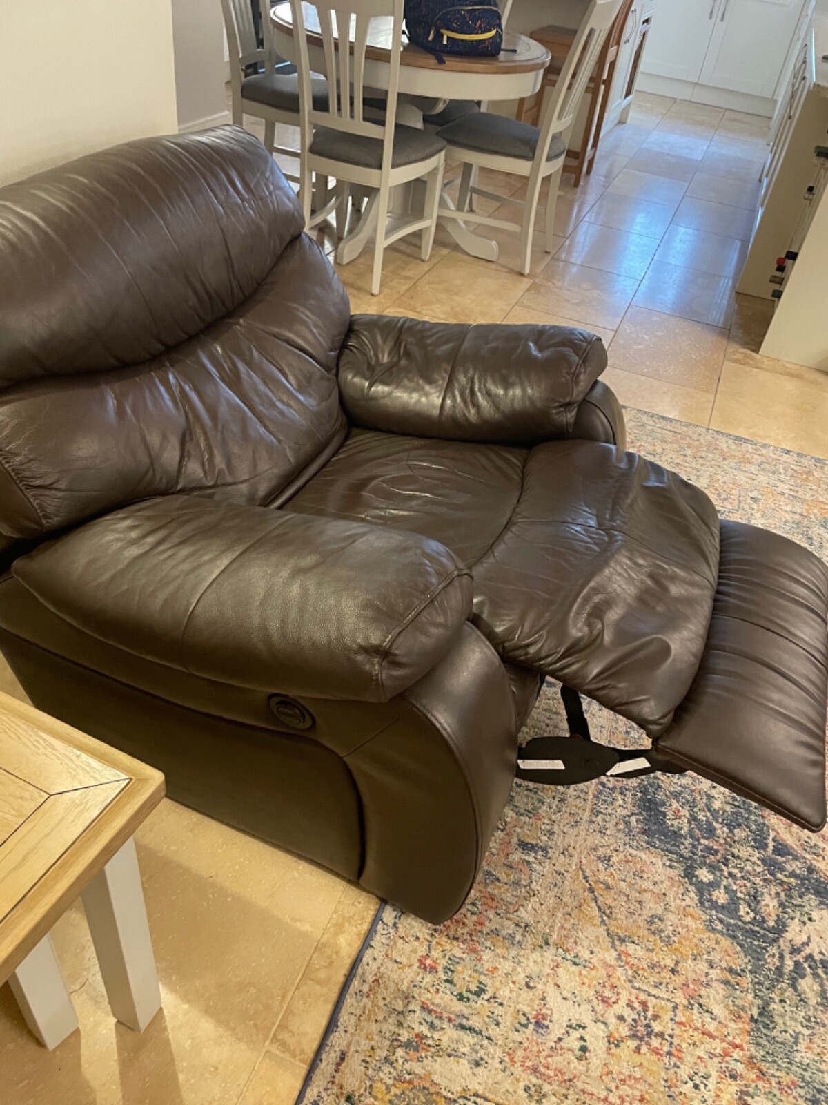 2 leather recliner chairs eBay