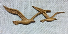 Homeco Wall Art Decor Flying Seagulls 12" Hanging Faux Wood Finish Vintage 1981