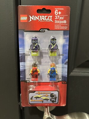 LEGO Ninjago Minifigure Accessory Set Masters Spinjitzu 851342