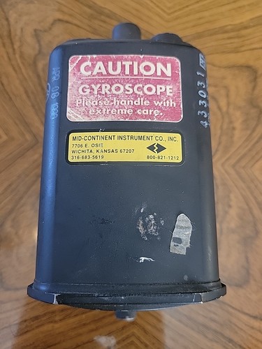 Aircraft Attitude Indicator Gyro Mid-Continent Instrument Co. RCA22-13 - Bild 5 von 12