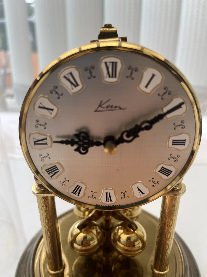 VINTAGE KERN ANNIVERSARY DOME CLOCK WITH INSTRUCTIONS AND KEY SPARES OR REPAIR. - Image 4 of 4