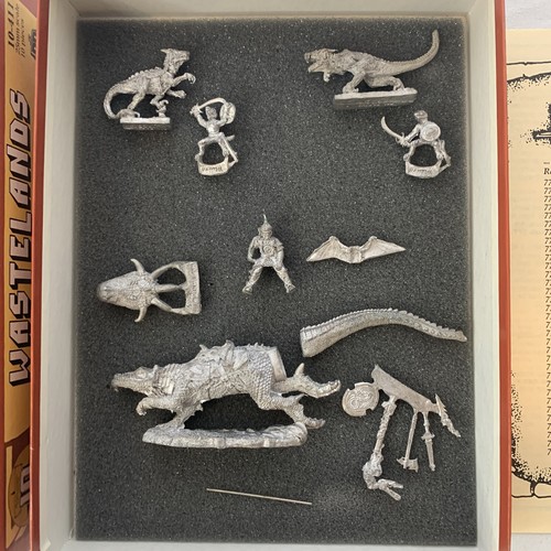 Ral Partha Miniatures 10-411 Wastelands Raider Box Set 10th Anniversary AD&D New - Picture 4 of 10
