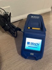 Brady M611-Lab Portable Label Printer, USED, in excellent condition