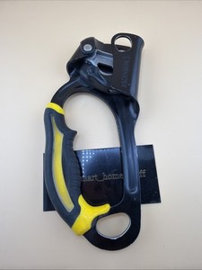 Petzl Ascension Rock Climbing Ascender Clamp - EN567