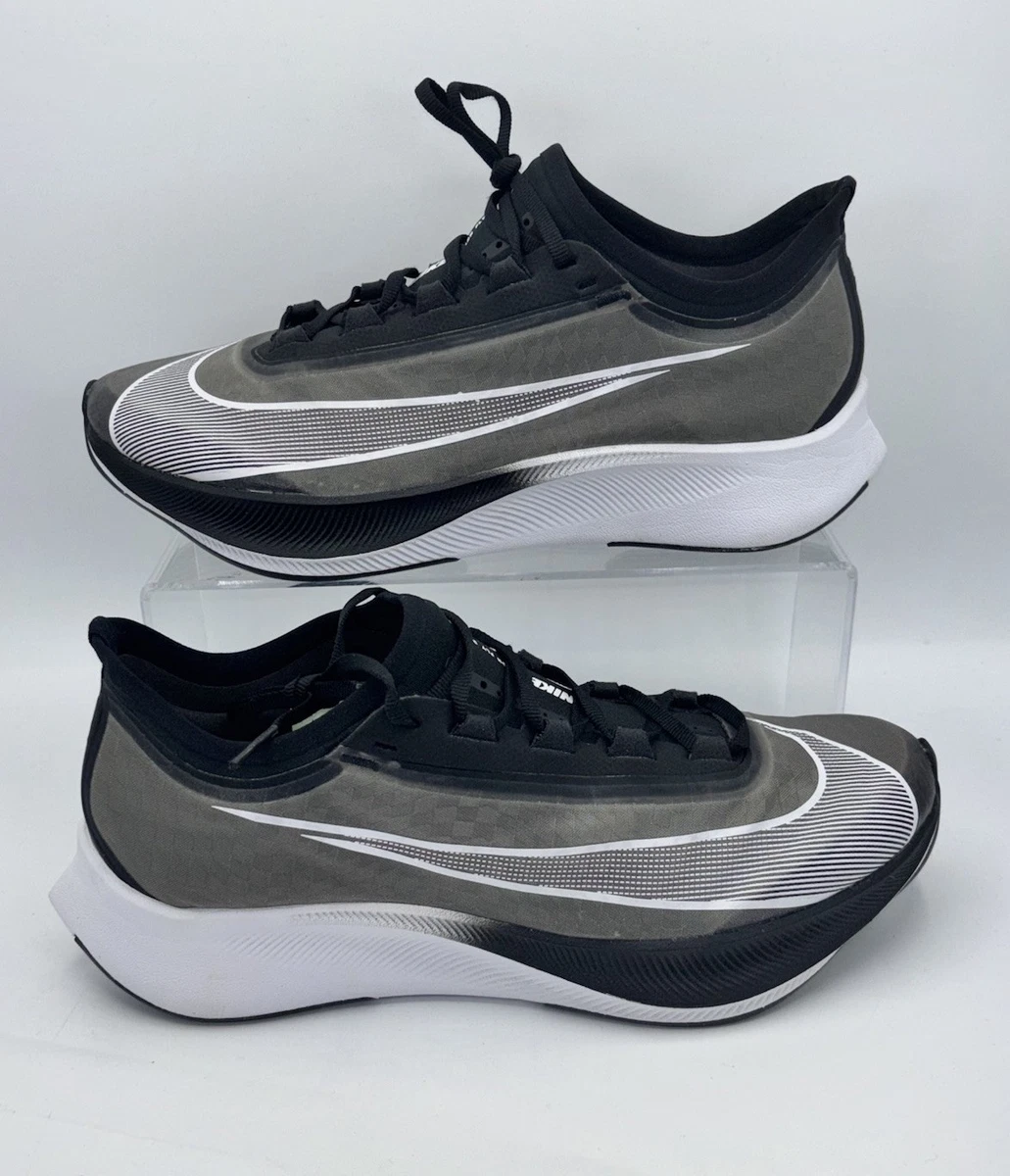 Preços baixos em Nike Zoom Fly 3 Black White | eBay