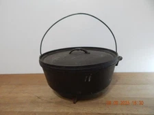 Vintage Lodge No. 12 CO Footed Cast Iron Dutch Camp Oven w/Lid & Handle USA Made
