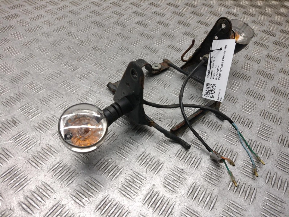 2011 DAELIM ROADWIN 125 Front Indicators  — 第 2/4 张图片