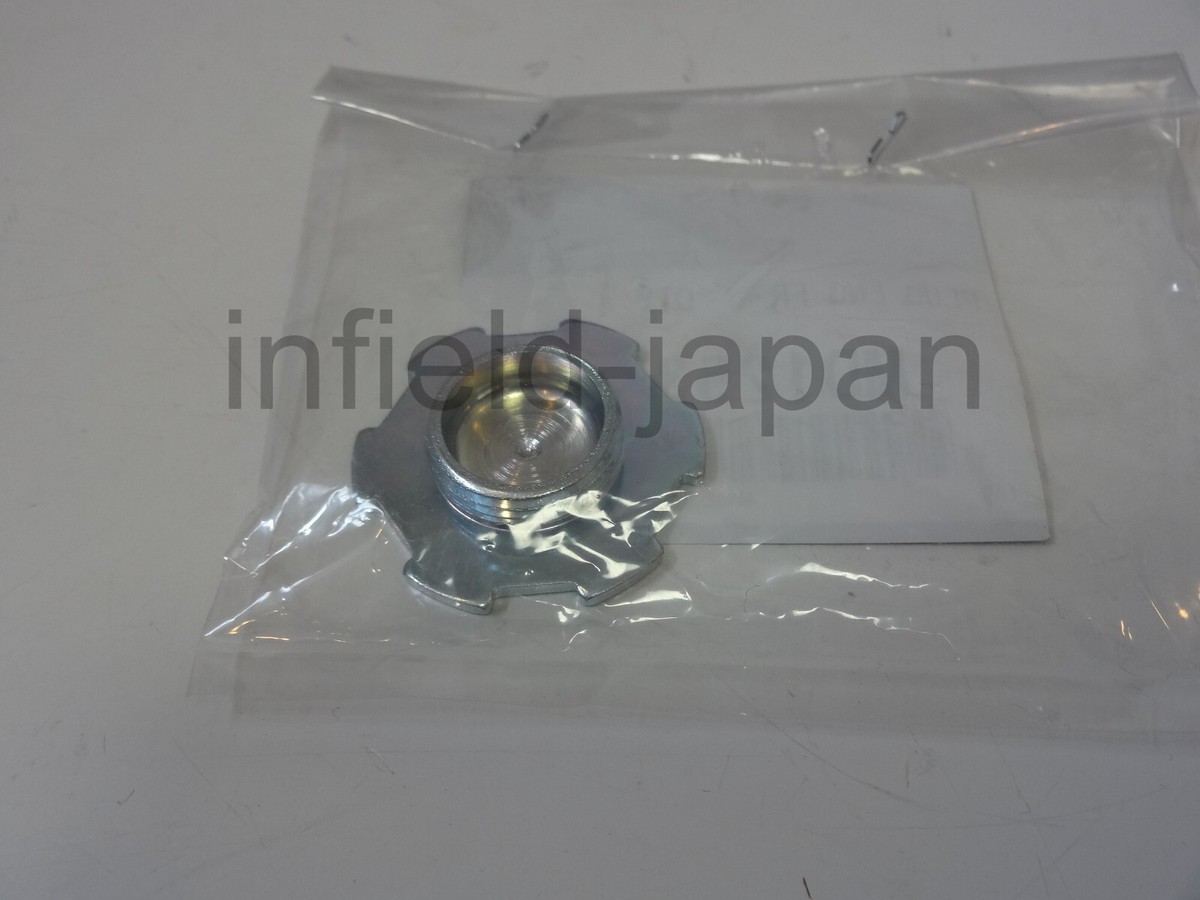 Genuine Mitsubishi Engine Front Case Plug EVO 8 9 MD125376 F