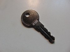 Thule Schl&uuml;ssel N105 N 105 Ersatzschl&uuml;ssel f&uuml;r Hecktr&auml;ger Dachboxen Dachtr&auml;ger
