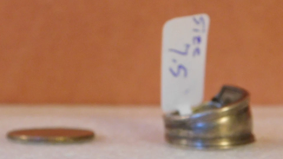 1887 Ring Silver Plate ~ Manufacturers Club of Philadelphia ~ Size 7.5 - A25 - Image 4 of 4