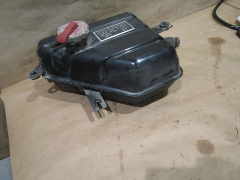 Ferrari 348 — бак коллектора/расширительный бак — P/N 140838 - Изображение 4 из 4