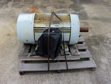 Siemens RGZESD Electric Motor 200 HP , 460V , 1785 RPM