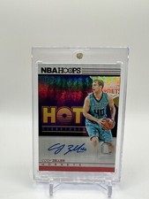 2016-17 Panini NBA Hoops Hot Signatures Red /25 Cody Zeller #1 Auto Hornets