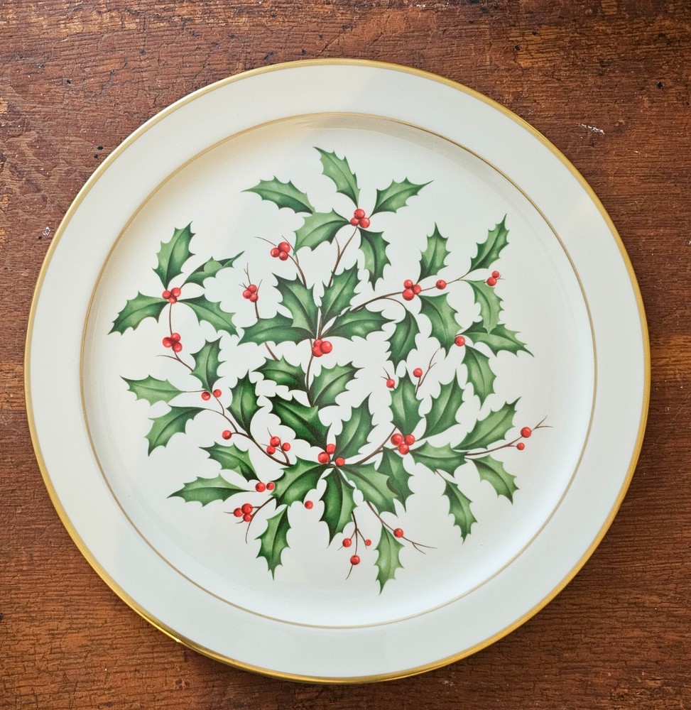 Lenox Holiday Dimension Xmas Holly Berry Chop Plate 12.5