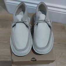 Clarks Mens Polyveldt Colehill Easy. Brand New, 9.5 UK.  Cream/Combi