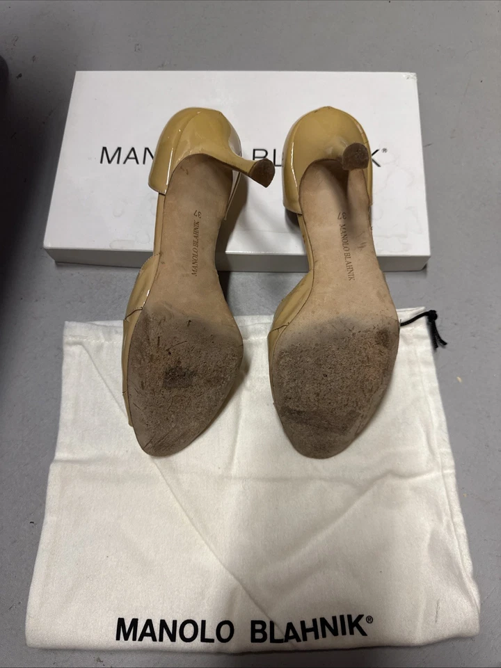 Manolo Blahnik Women's Heels Size 37 - Image 4 of 4