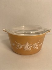 Vintage PYREX Butterfly Gold 473 1 QT Round Casserole Baking Dish w/ Lid 470-C