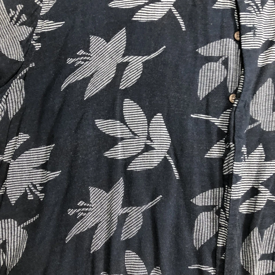 Camisa Bruno Para Hombres 2XLT Azul Marino Corte Hawaiano Floral Patrón XXL Foto 3 de 4