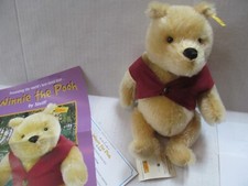 STEIFF Winnie the Pooh DISNEY 651755 Brass Button Mohair New 2003