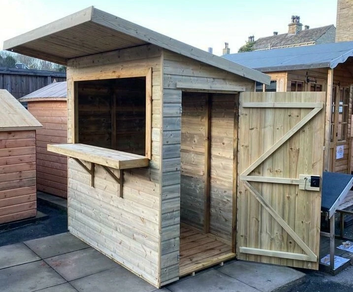 Quality Wooden Outdoor Bar Garden Pub Party Hut Fully T G Shed and Lockable 6x4