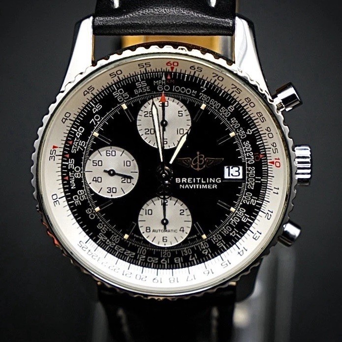 Breitling Navitimer A13022