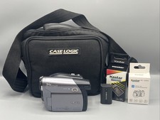 Samsung SC-DC173U DVD Camcorder with 34x Optical Zoom w/ 2 Batteries  Charger