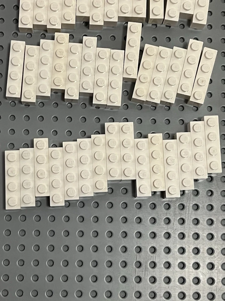 Lote de piezas LEGO ladrillo blanco a granel 225 piezas 1x1 1x2 1x3 1x4 1x6 1x8 1x10 1x12 1x16 Foto 2 de 4