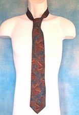 Vintage 80s Silk Strathmore by Richman tie, Gray with Blue and Brown Leaves