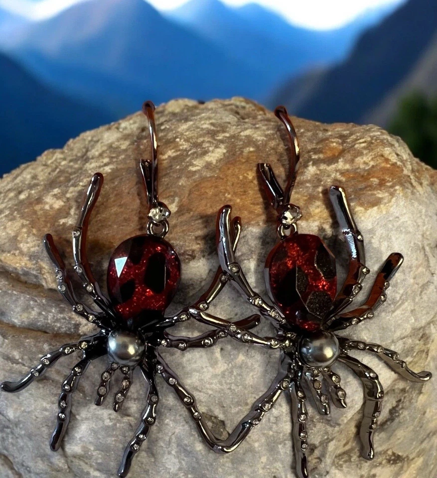 Betsey Johnson серьги красный и черный паук Хэллоуин Glampire падение новый - Изображение 2 из 4