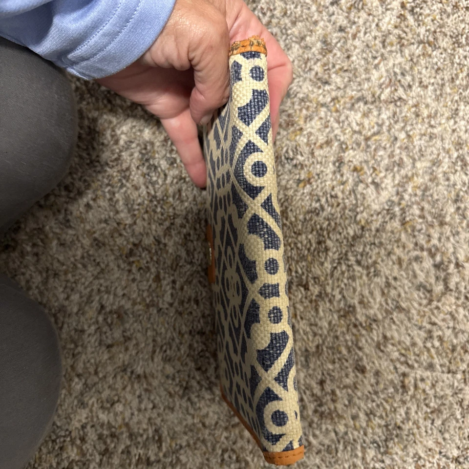 Spartina 449 Sailor's Watch Snap Wallet - Image 3 of 4