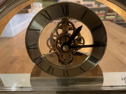 Verichron Quartz 4RG797 Harris & Mallow Skeleton Half Round Mantle Clock WORKS - Picture 4 of 5