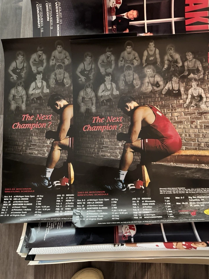 Póster del calendario de lucha libre de Wisconsin 2003-04 Foto 2 de 2
