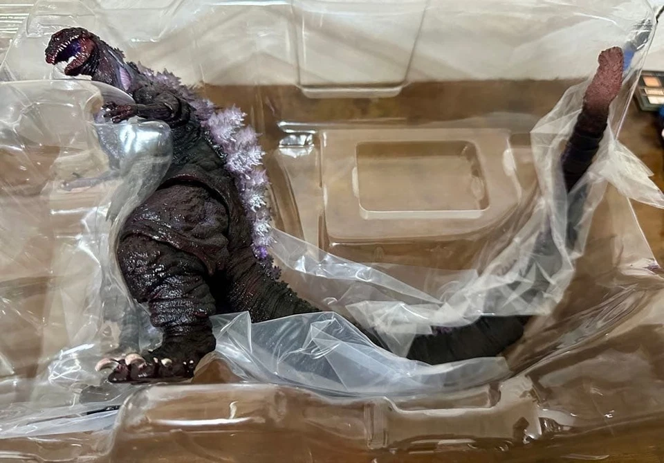 Shin Godzilla Figure S.H.MonsterArts 2016 4th Form The Fourth Awakening Ver. - Image 2 of 4