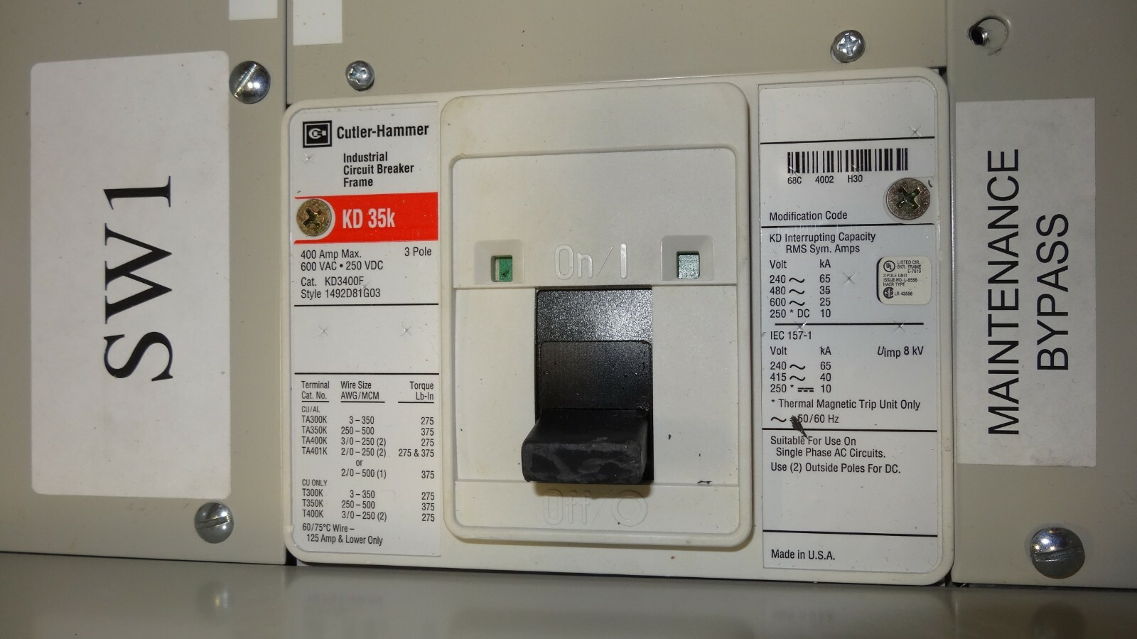 Mitsubishi 400A 208/120V 3Ph 4W 2 Breaker Maintenance Bypass 
