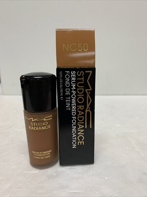 MAC Cosmetics Studio Radiance Serum Powered Foundation NC50 #802