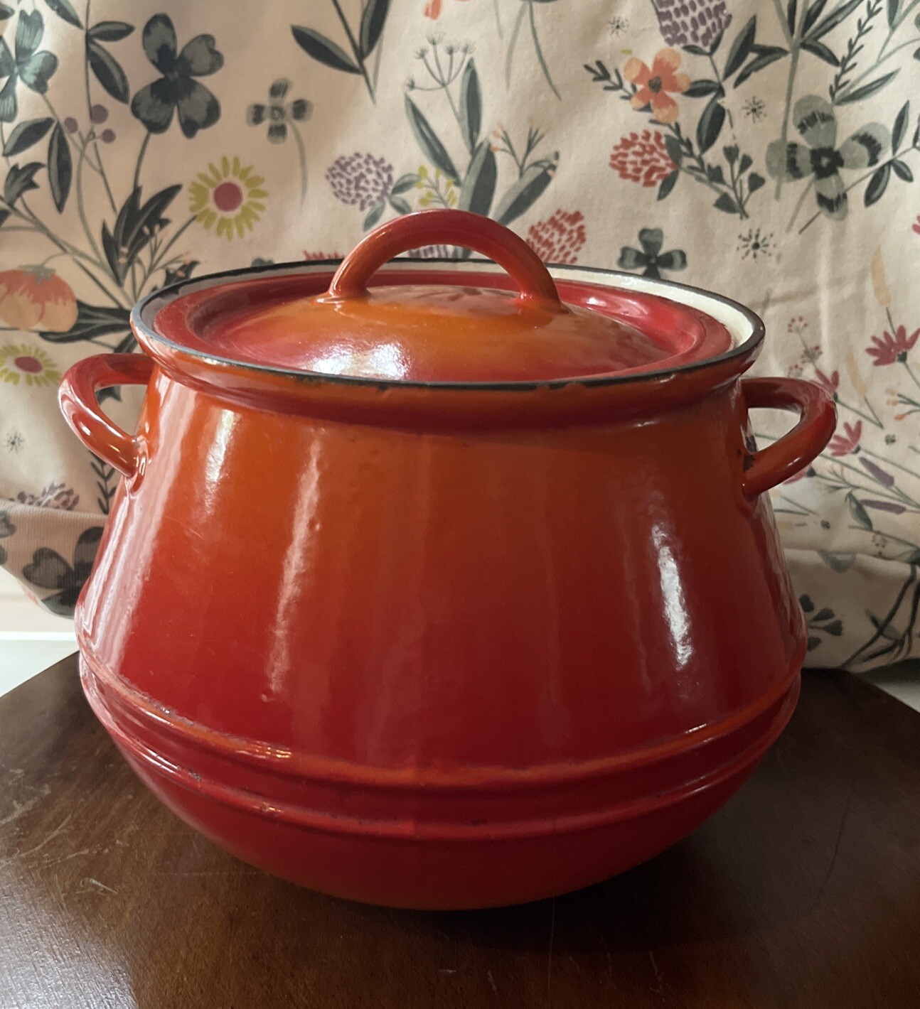 Vintage Descoware Made In Belgium Cast Iron Enamel Bean Pot 3qt Flame