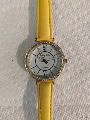 VOULEZ VOUS Womens Stainless Steel - Quartz Movement  display picture 2