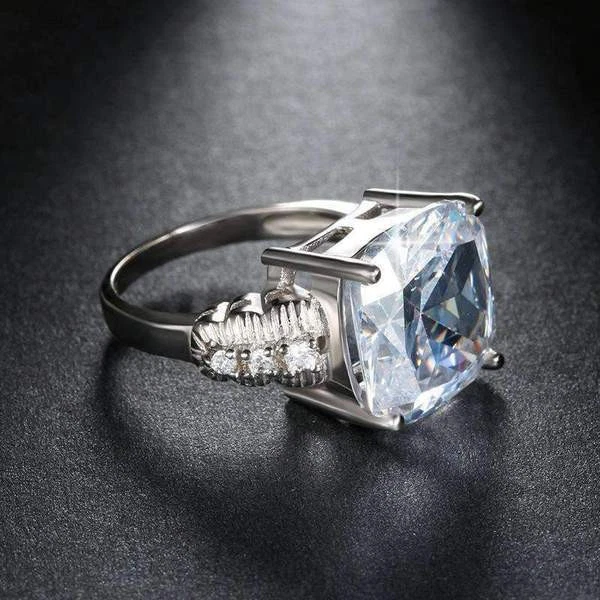 Anillo de plata Loxlux circonita cúbica corte cuadrado - Anillo de circonita cúbica de 8 quilates (plata, 8) Foto 2 de 4