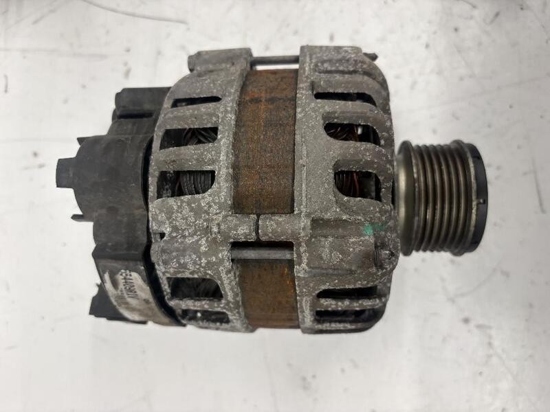 231008918R alternatore RENAULT CLIO 4A SERIE (07/12-12/16) 1.5 DCI 2012 Usato