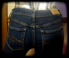 Abercrombie Fitch   Womens The A F Super Skinny Jeans 0R Size 25X31 EUC