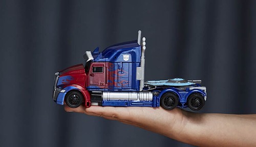 Transformers Optimus Prime Last Knight Premier 7" Action Figure Hasbro Official - Picture 8 of 11
