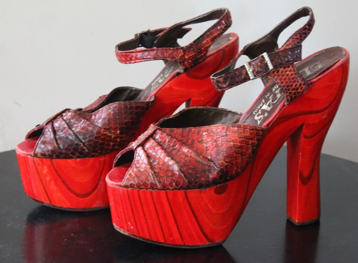 Snakeskin shop platform shoes
