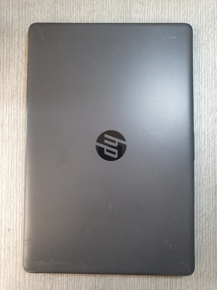 HP 250 G8 i5-1135G7 @ 2.4GHz 8GB DDR4 NO SSD Grade D *READ DESCRIPTION* EF1707 - Image 4 of 4