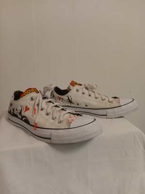 converse pepe le pew