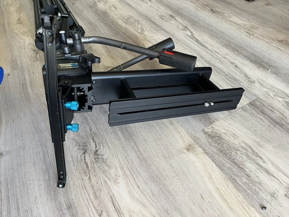 Magicue Tripod For Magicue Studio Prompter Kit - Image 4 of 4