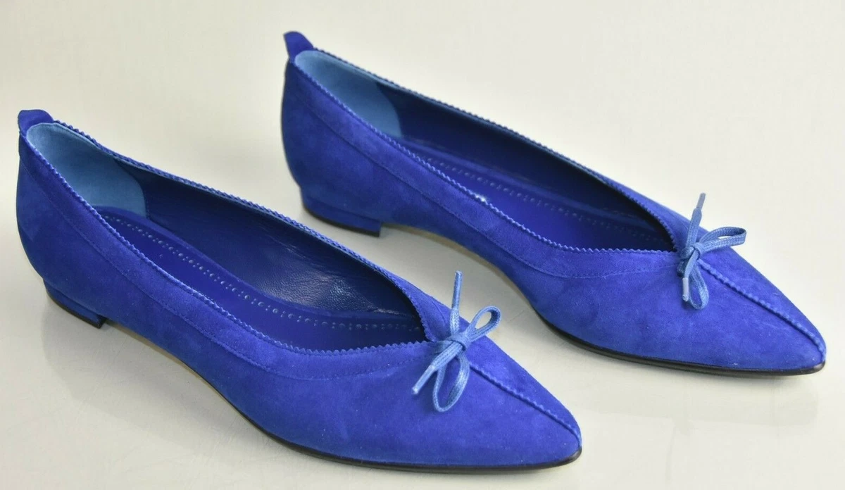 Manolo blahnik suede clearance flats